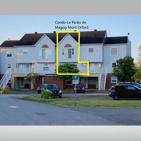 Le Pareo De Magog-Mont Orford Apartment Exterior foto